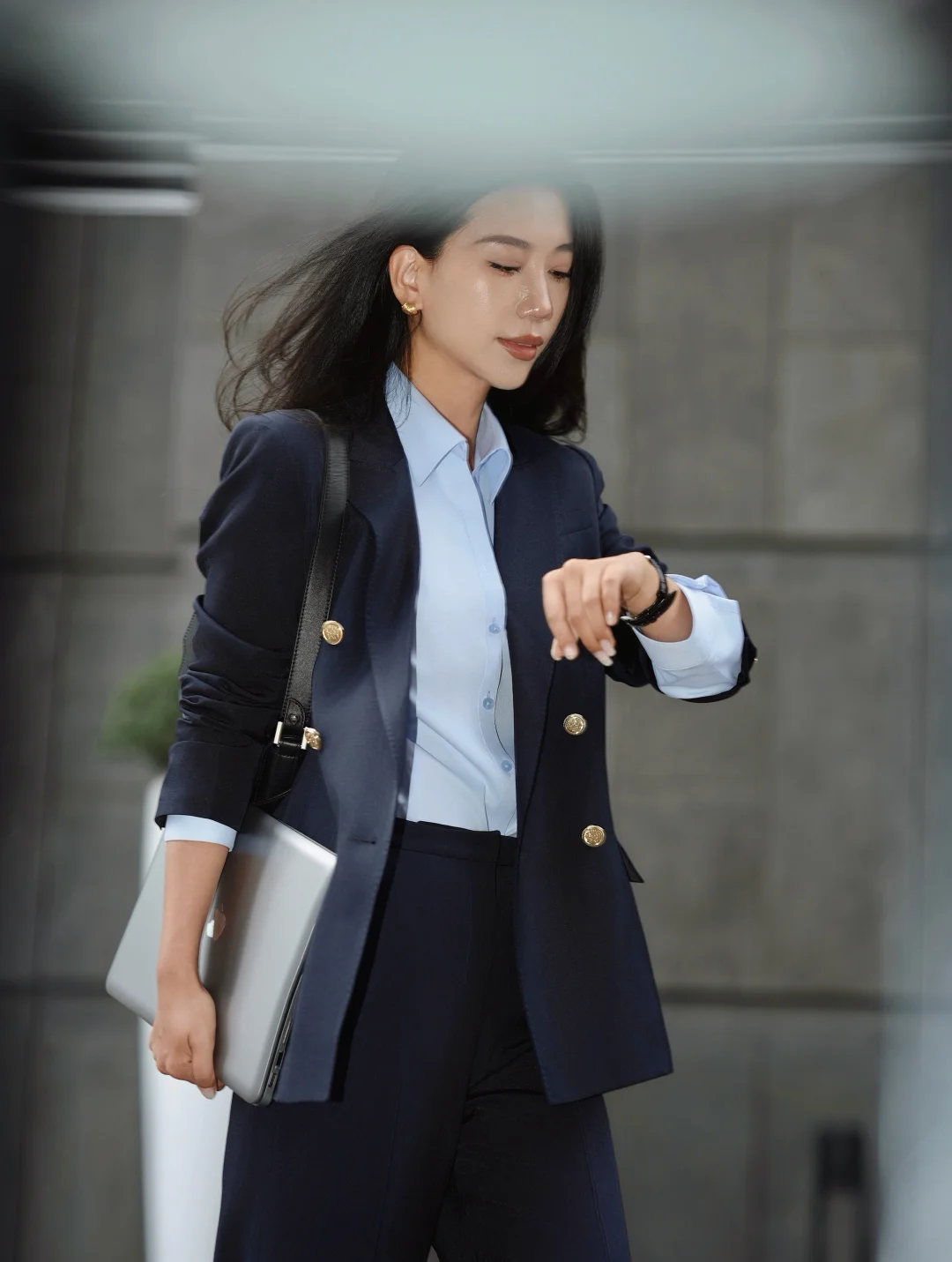 我的职场底气，我的权力套装