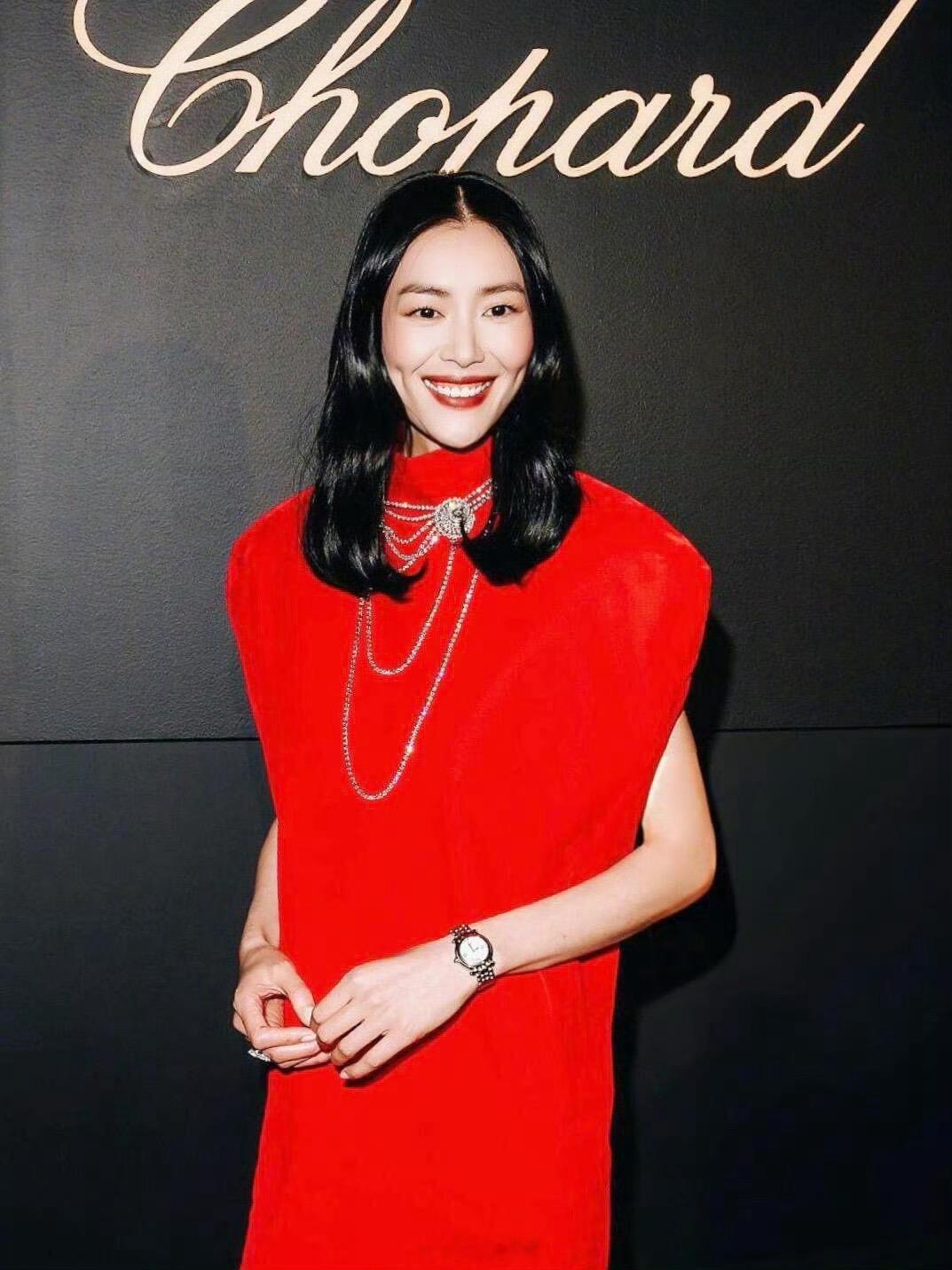東PEOPLE在纽约举办HappyDiamonds活动与晚宴，新晋品牌代言