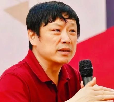 到底是谁把海归的名声搞臭了？导致海归变的不值钱了！许多在国内不学无术的官二代和富