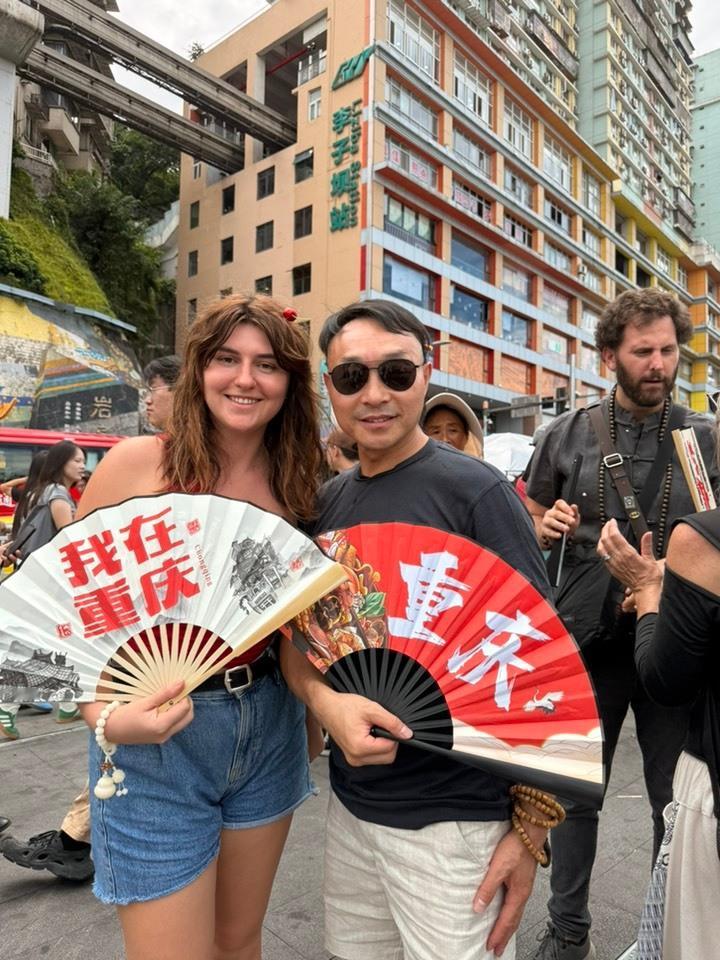 外国人在中国混熟了有什么表现当外国人在中国真正“混熟了”，他们身上会发生令人忍俊