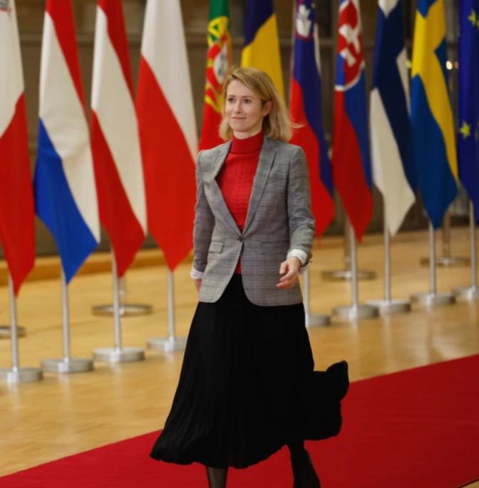 欧洲真的飘了，敢给俄罗斯开“战败清单”！现在俄罗斯在欧洲眼里已经是战败国了，欧洲