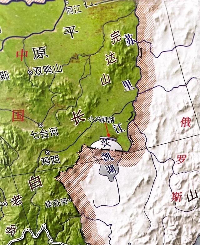 兴凯湖，确实是我们目前心中的痛！最近一段时间，东北边境的生态治理话题被重新提起