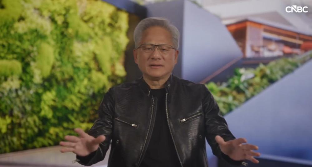 英伟达首席执行官黄仁勋当地时间5月21日接受采访时承认，英伟达实际上已“基本让出