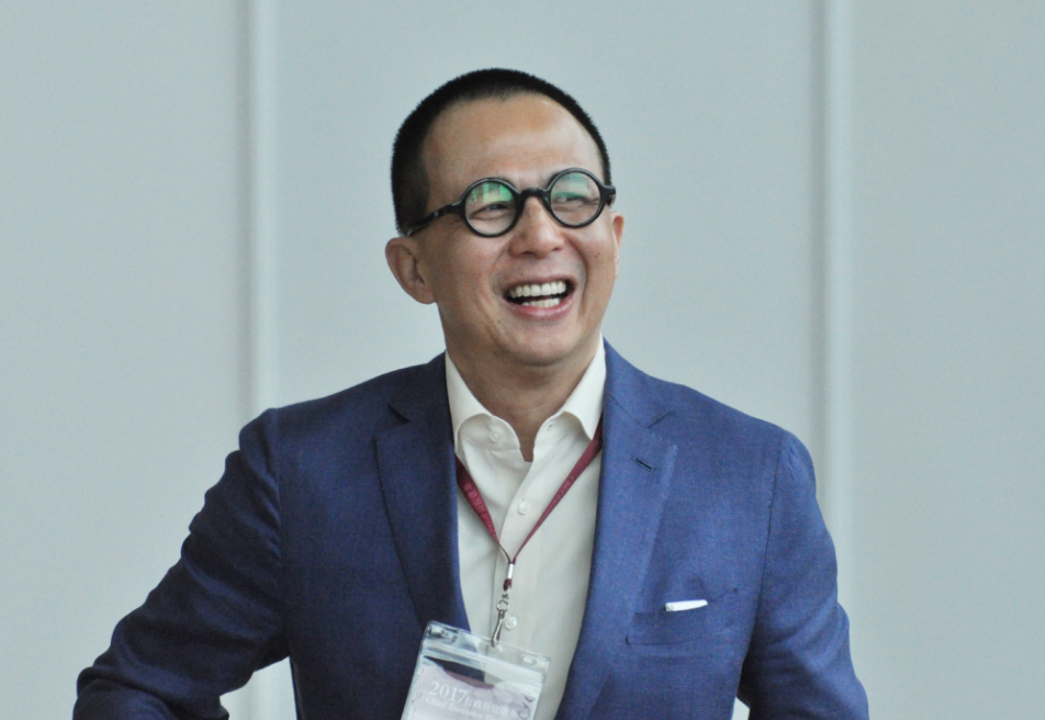 李嘉诚又“套现”? 半年抛售1800亿资产后, 这次选择将钱洒向内地