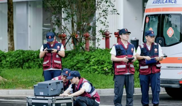 深圳一医院救护车违令“截单”: 120的指令, 救护车可以不听吗?