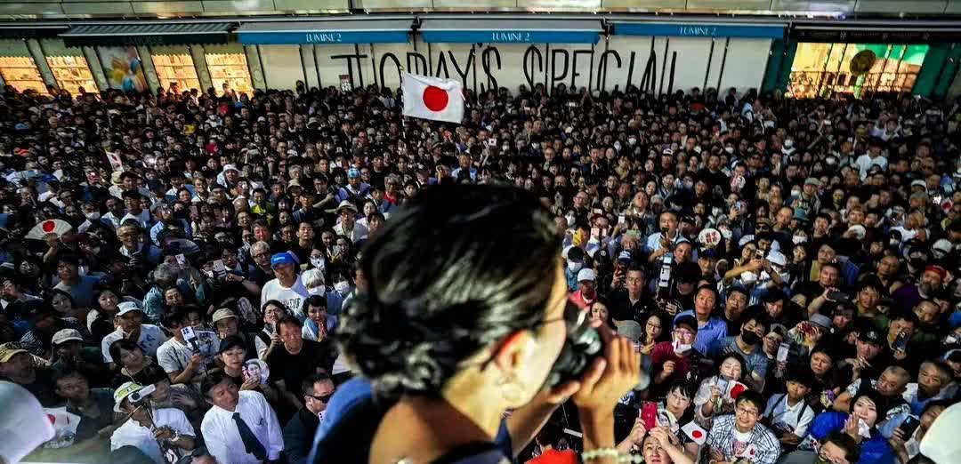日本极右翼反华女政客平野雨龙因有中国血统遭日本民众网暴，为其取名代号“风筝”，而