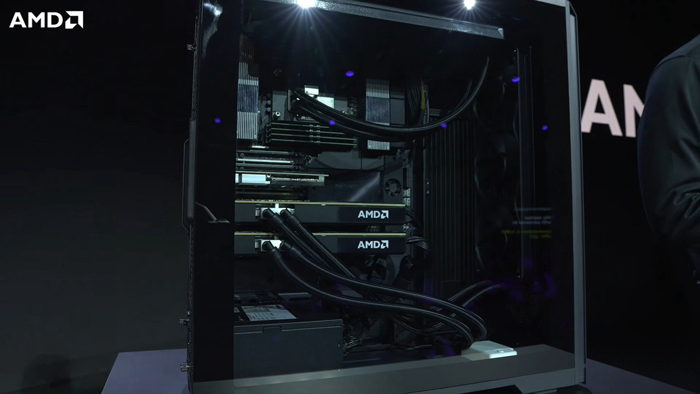 AMD高级副总裁、计算与图形事业部总经理JackHuynh在IFA2026上公布了Threadrip