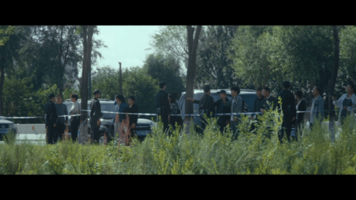 低智商犯罪伏笔低智商犯罪越回味越觉得《低智商犯罪》不简单，表面上是各种搞笑意外
