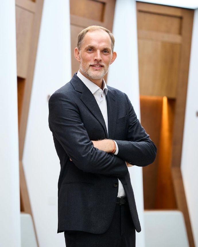 美国前国务卿痛斥的虚伪国，如今军费飙9万亿还想碰核？美国前国务卿赫