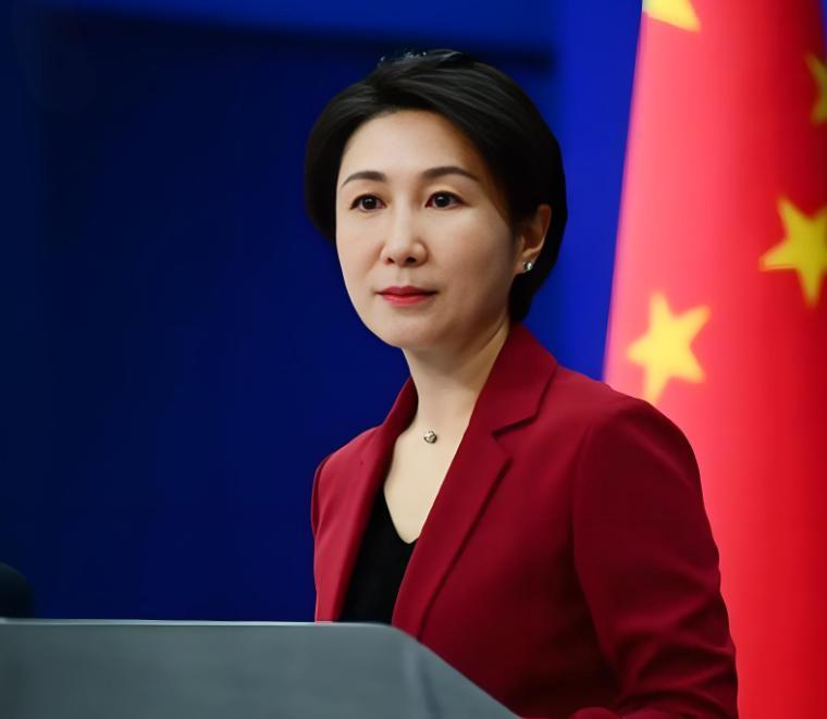 3年仗不能白打，普京请中国出山，中方的回应，算是很给他面子了。8月18日的外交部