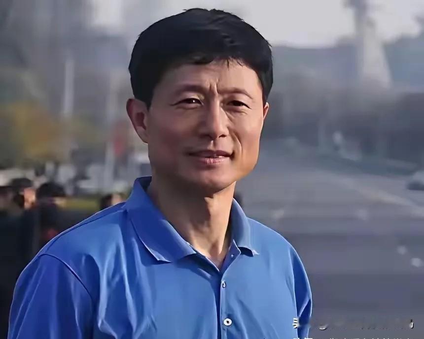 艾跃进icon教授已经逝世10年了，但他一直活在大家心中。他是南开大学icon军