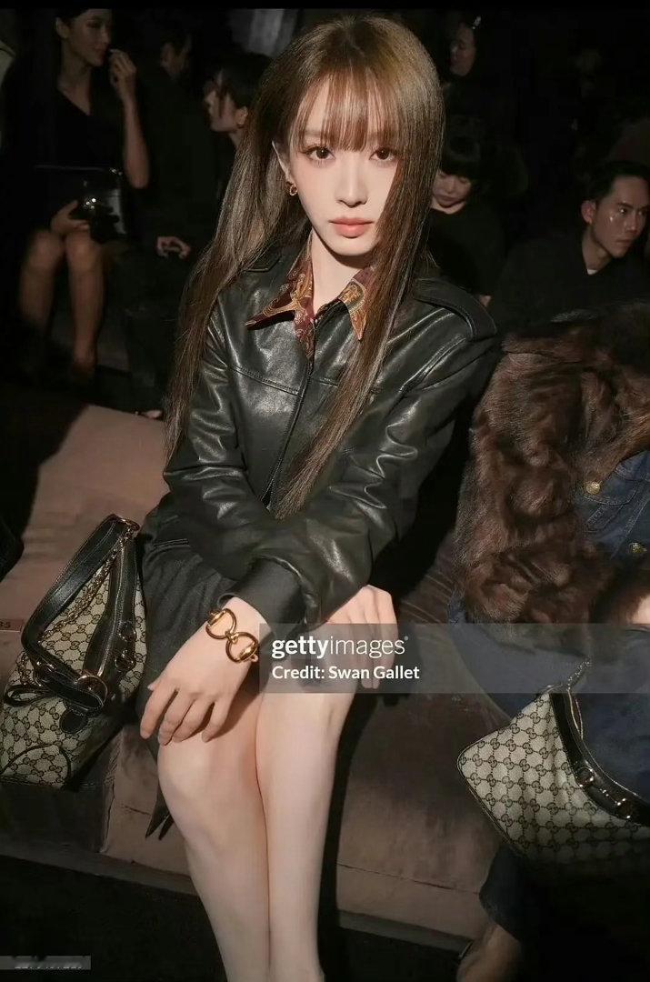 孟子义田曦薇G社生图，谁的状态好？​​​
