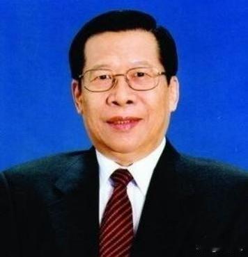 胆大包天！1993年央视台长敢在《新闻联播》后插广告，部长急眼，结果赚疯了