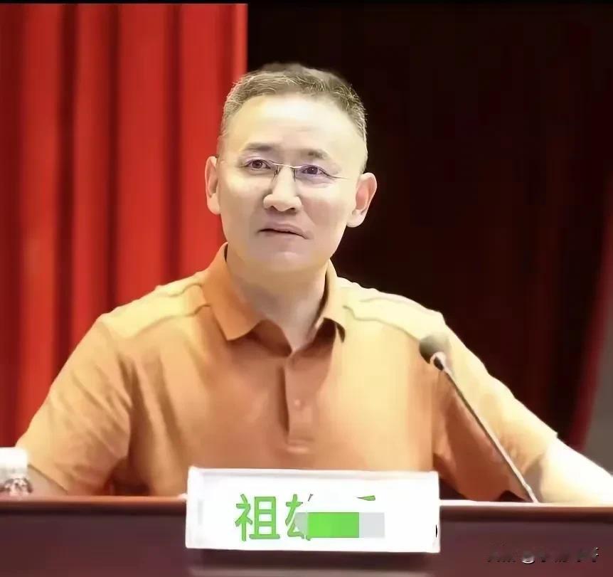 47岁的祖院长给所有男人提了个醒看到他的下场，我立刻做了一个决定：把手机