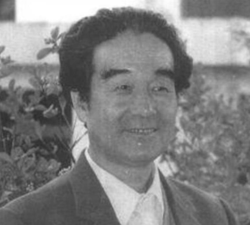 1999年，航空部退休干部孔令华应邀，前去广州参加纪念活动。谁料半道上，他遭遇严