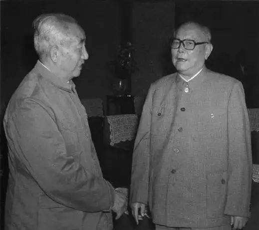 这位元帅，部下出了一位国家主席，还出了一位总书记，他本人却非常谦逊低调。