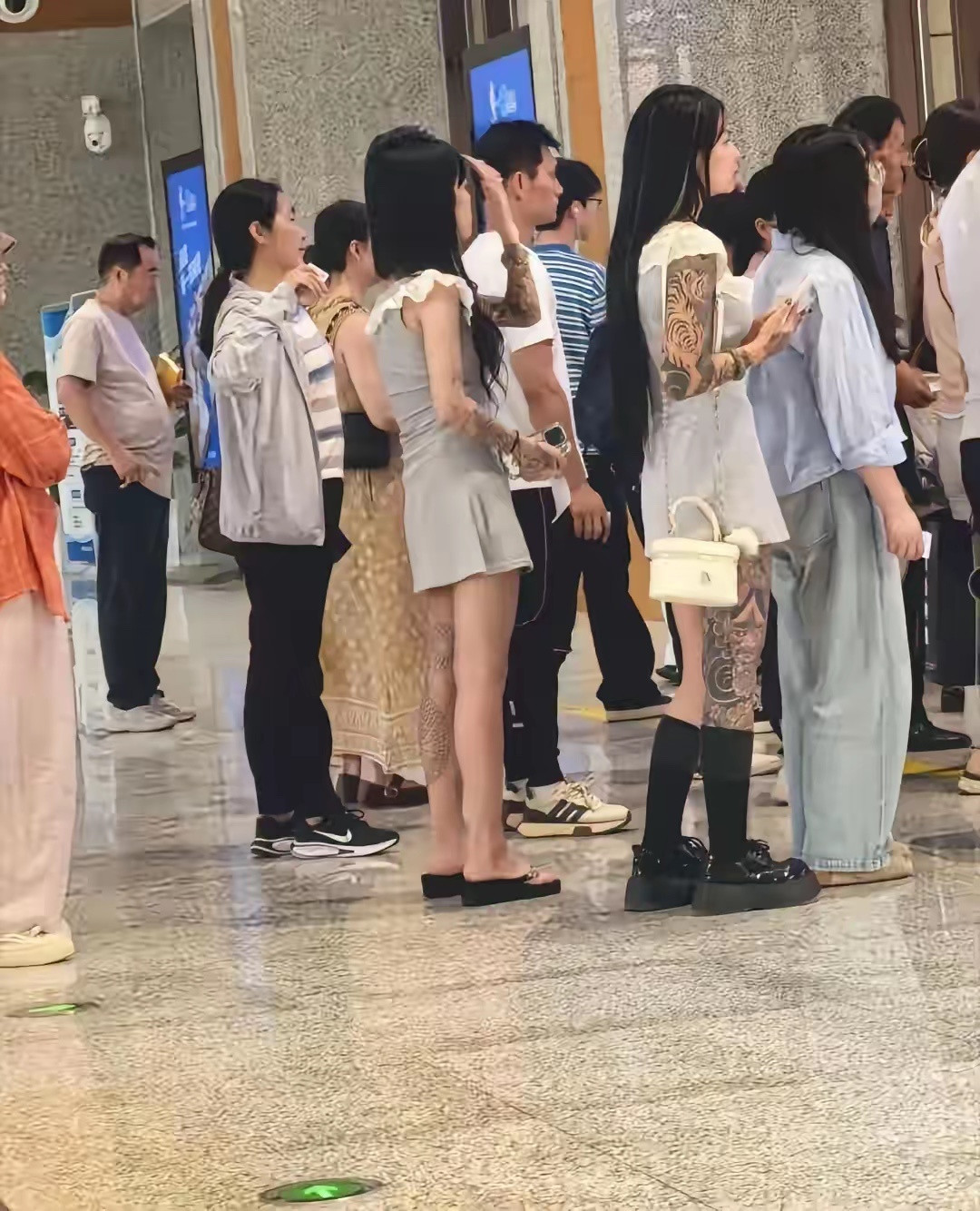 这女孩子一定是性情中人吧？