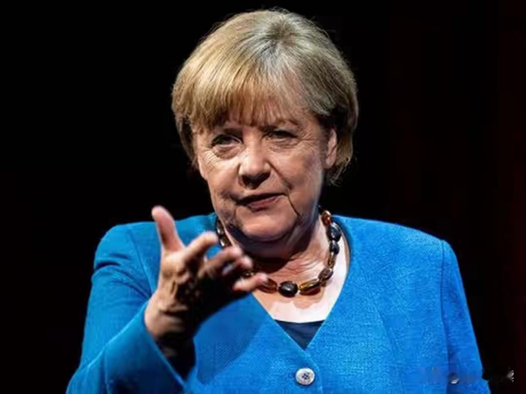 德国总理喊话别让中美定未来，工业遭能源芯片双杀，企业迁华求生！德国制造的光