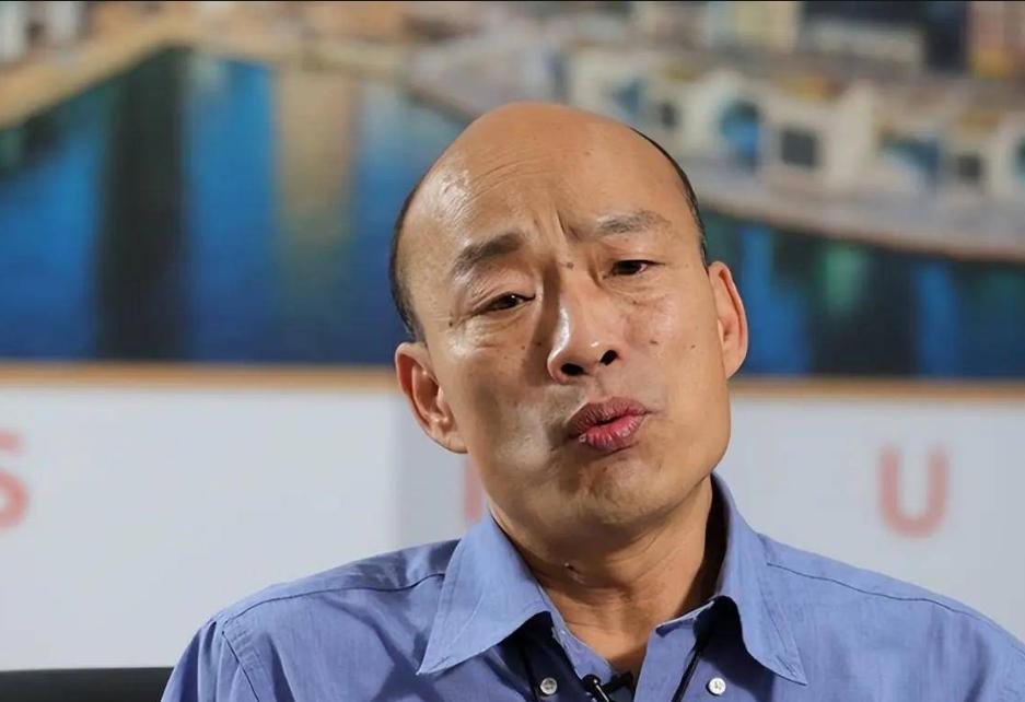 郑丽文不敢找韩国瑜？郑丽文不敢拜访韩国瑜这事比表面上复杂得多台面上热