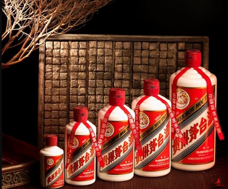 2013年后茅台首次常规价格倒挂2025年飞天茅台批发价从年初2220元跌到