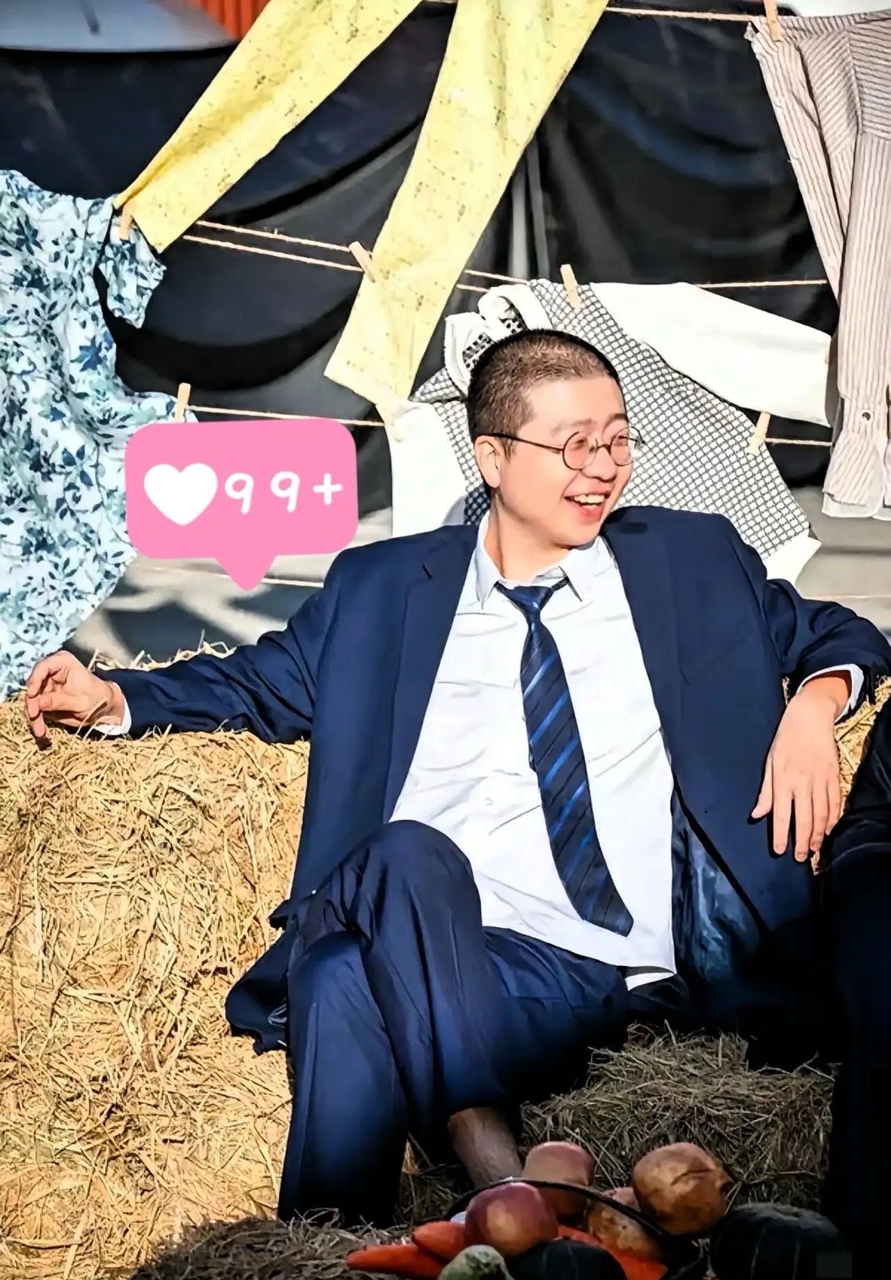 36岁的李诞给所有的女孩子上了一课！在直播间，他连线那个一线城市独生女，满世界溜