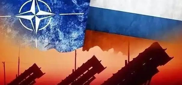 北约真敢彻底打垮俄罗斯吗？单看纸面实力，北约三十国军费总和是俄罗斯的二十倍，真要