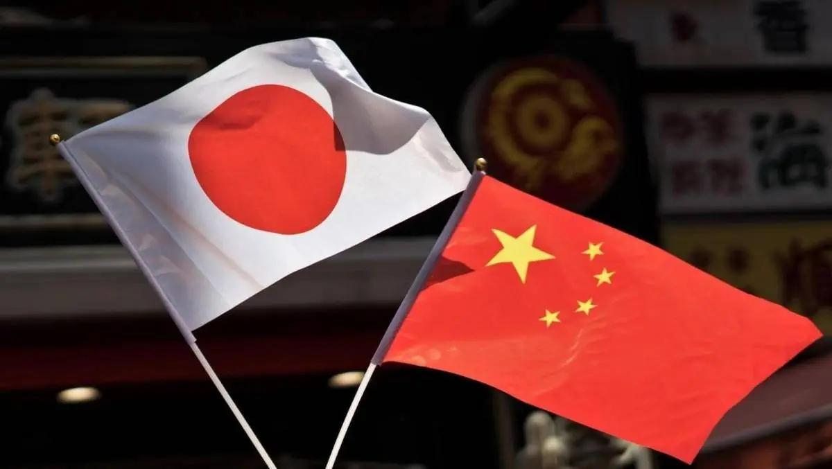 8月11日，日本航司飞越中国要交“过路费”，落地先扣1万2，这波反制太解气！日