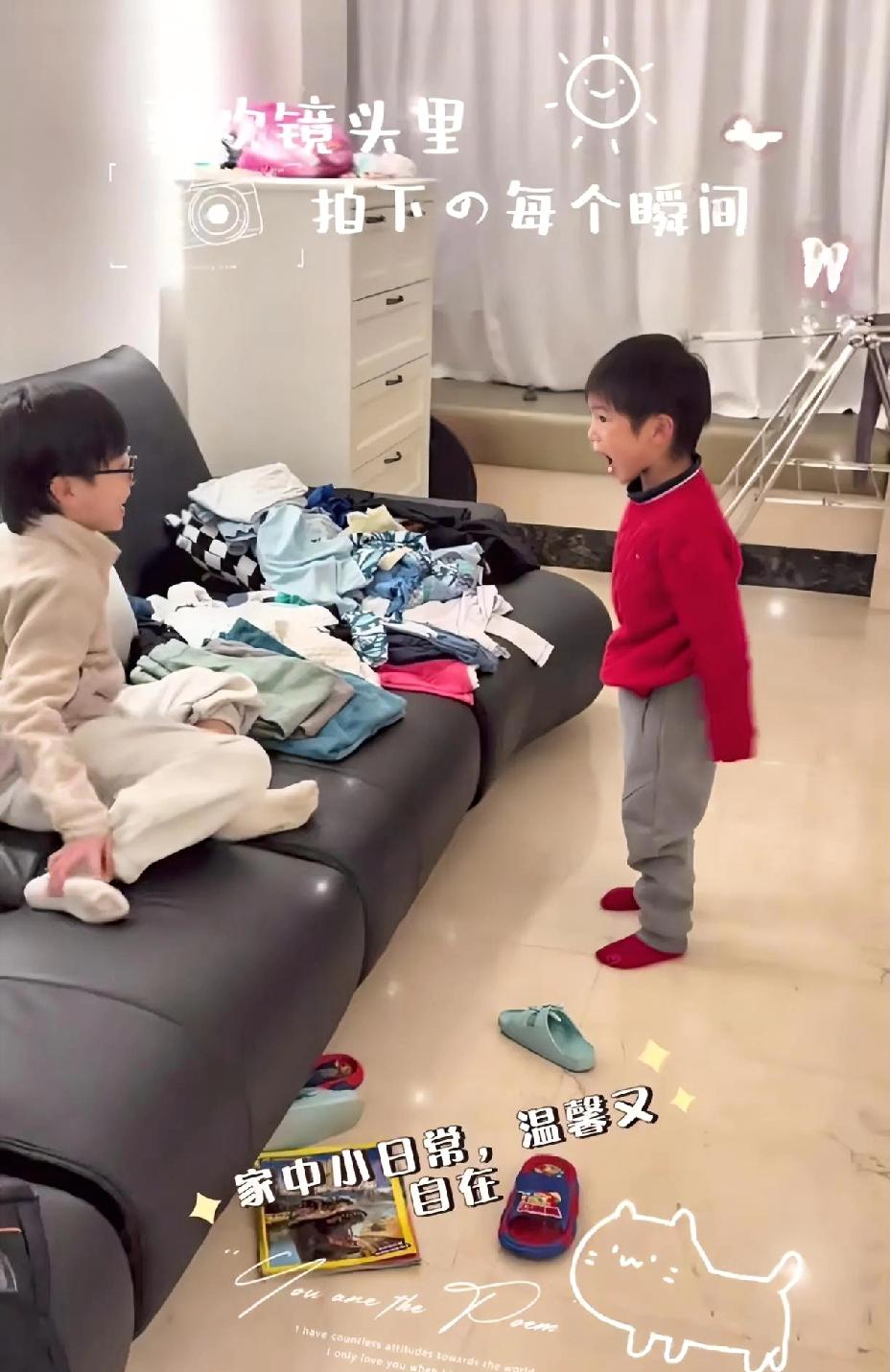 哎呀，新加坡大满贯夺冠喜悦还没过去，结果看梁靖崑俩儿子又打起来了，好久没有看