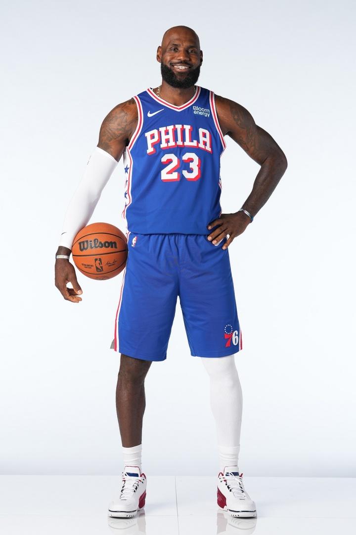 詹姆斯加盟后训练都变了！马克西：现在每次都要专门磨二人配合看NBA上咪咕视频，