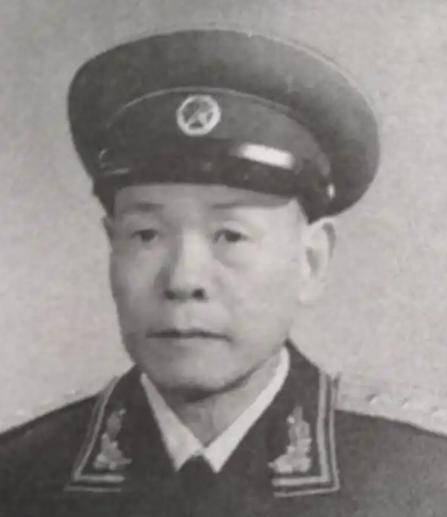 1951年，一个特务落网后，在面对审问时，竟语出惊人：“我的同伙？说出来吓死你们