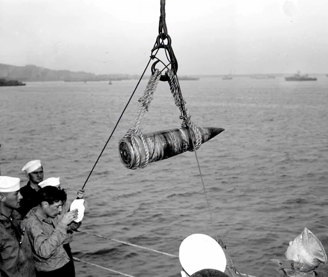 1944年6月26日凌晨，炸弹处理军官斯蒂芬·斯特德文特（StephenStu