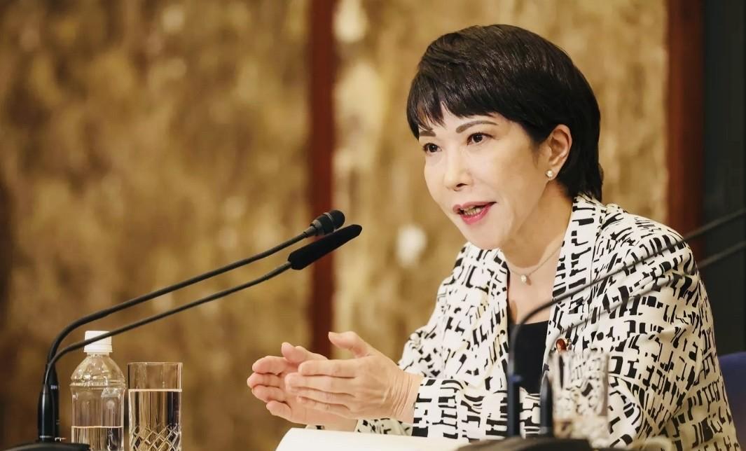 【日本自民党首位女党首诞生】在10月4日举行日本自民党选举中，5名候选