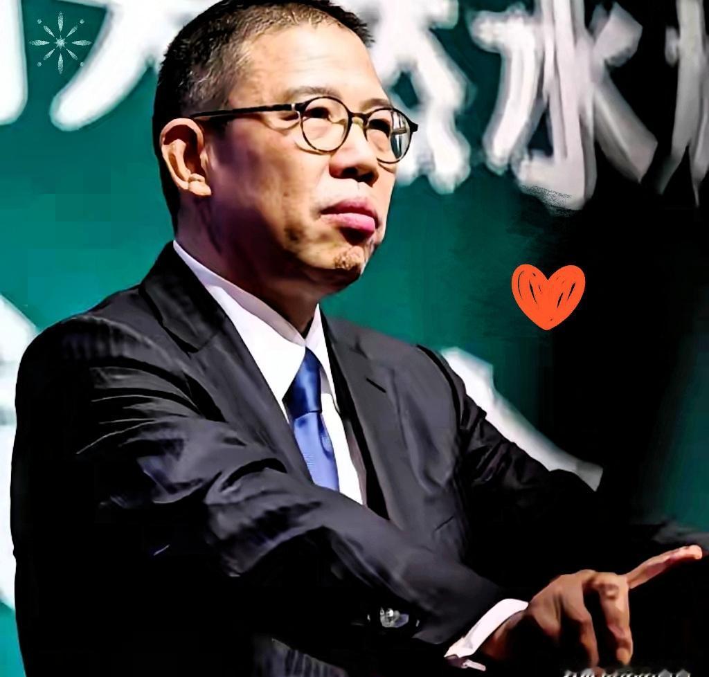 钟睒睒反手捐家乡1个亿，不打赏清北不镀金儿子母校，这格局绝了！