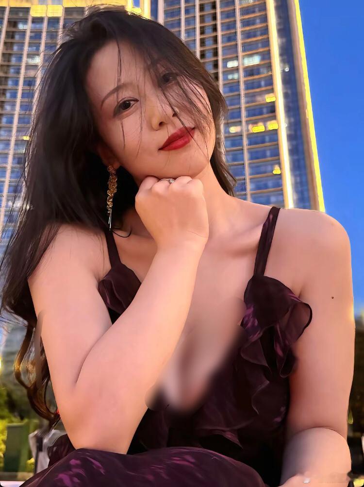 魅惑迷人小阿姨​​​