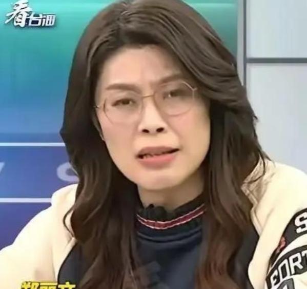 台湾政论节目直播现场，郑丽文当着全场镜头和嘉宾的面，一句灵魂拷问，直接把天天鼓吹