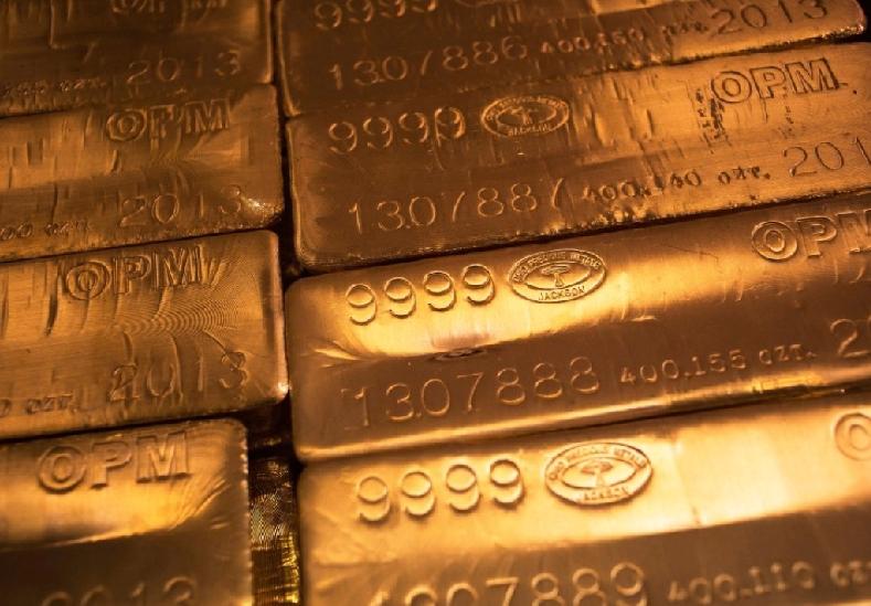 日本再爆涉黄金诈骗案，长崎县平户市一名80多岁老妇，被冒充检警的骗子骗走30公斤