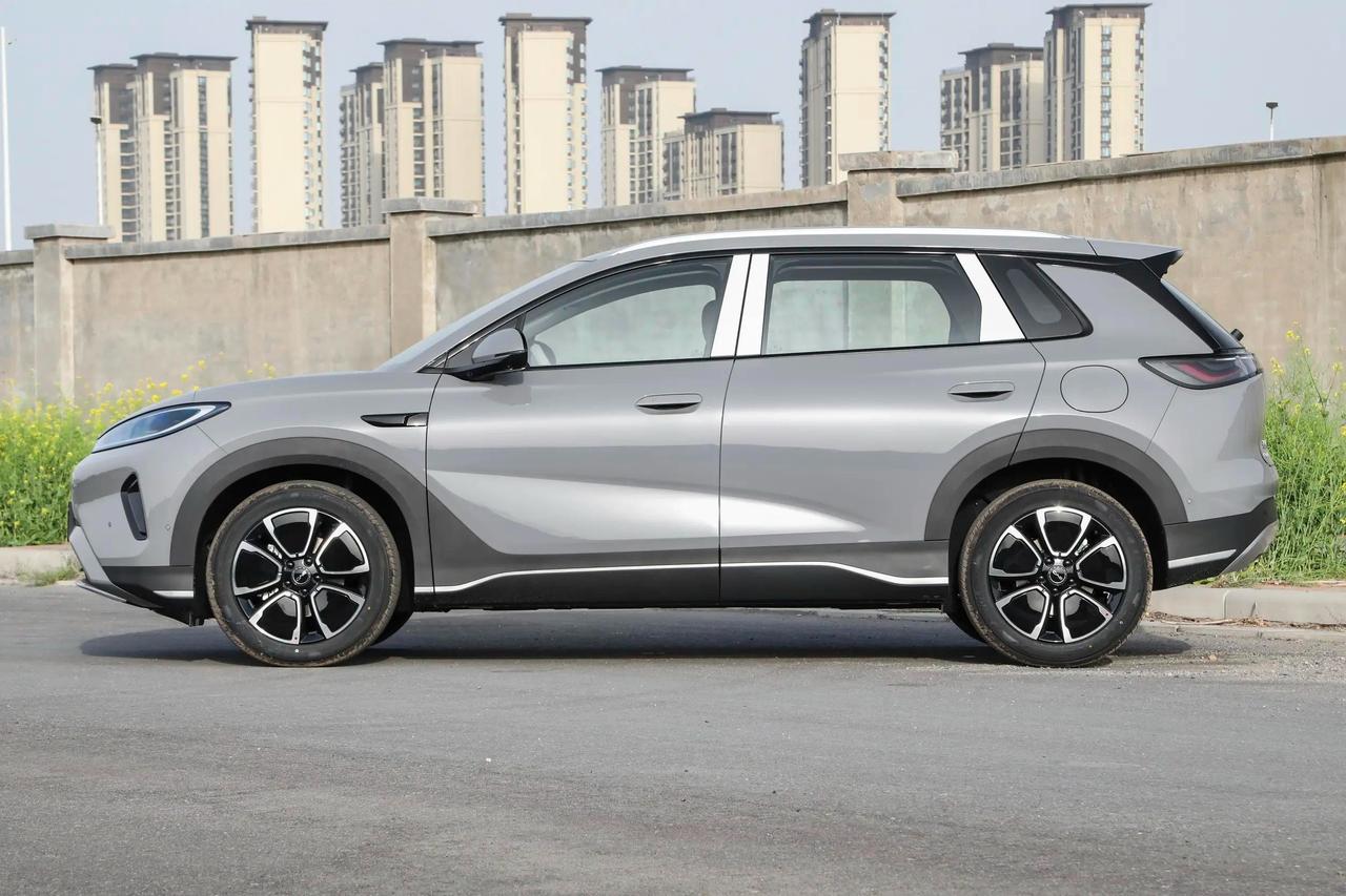 2026款比亚迪海狮05DM实车已正式亮相，明显是听进去用户吐槽了。以前