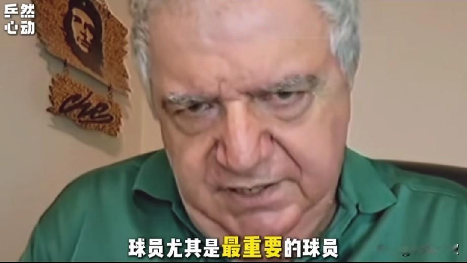 wtt为什么非要把樊振东逼回去打wtt？乒乓球名记说了实话！他说:运动员也是
