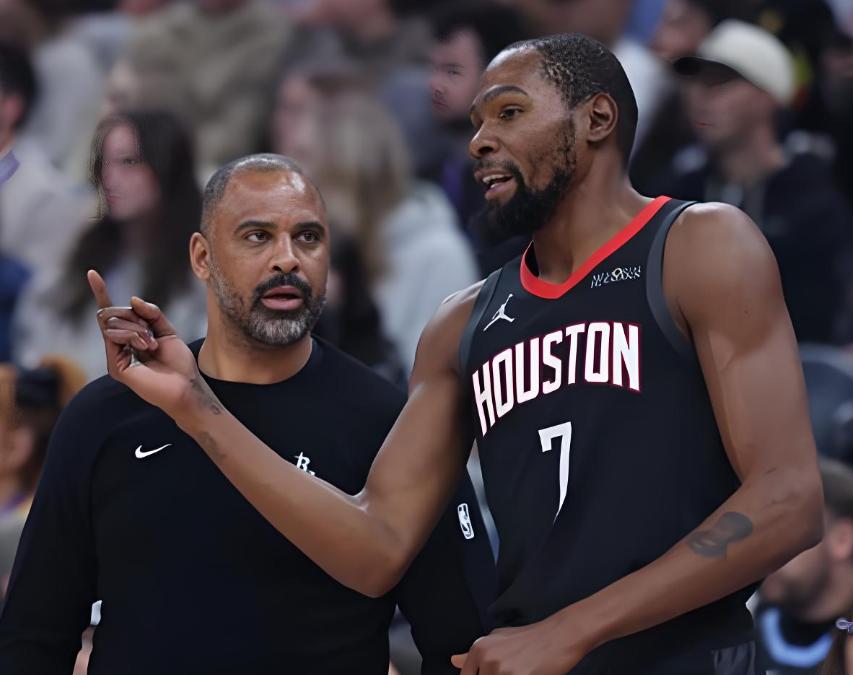 乌度卡你说这话要把阿杜气死，从未见过如此厚颜无耻之人！今天火箭要打森林狼。赛前