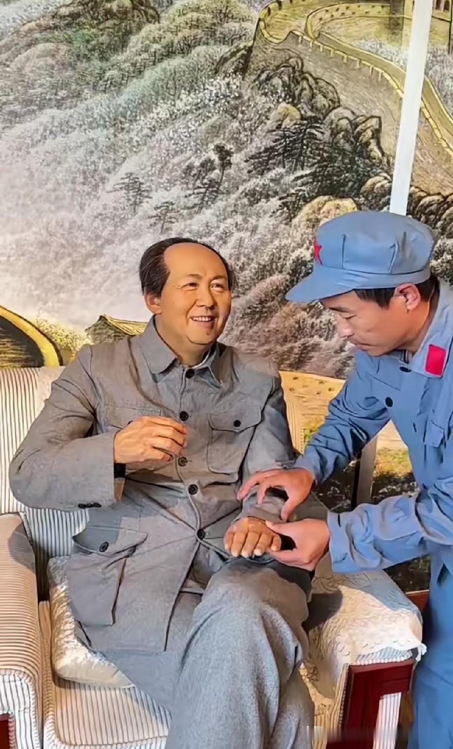 太像了啊，伟大领袖毛主席永远活在人民心中！但这个工作必须要给心里有信仰的人来做。