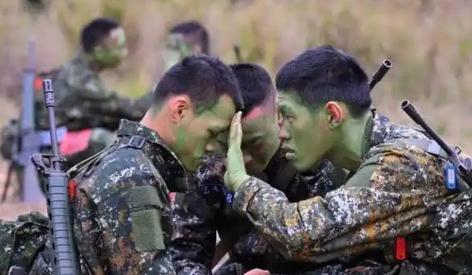 台湾自己起内讧了？台湾士兵发出来灵魂拷问：“两岸一旦开战，台湾失败后，阵亡的台湾