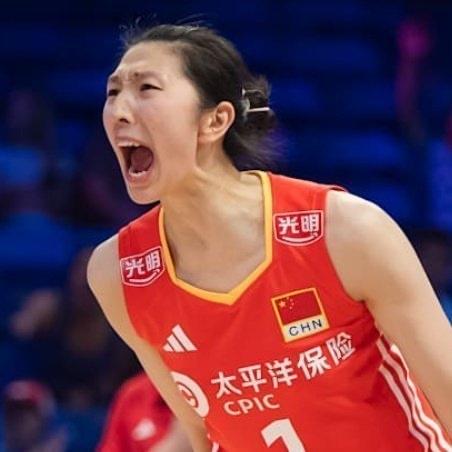 【吴梦洁排超联赛决赛发挥不佳，进攻低效总体净赚5分】女排排球2025-20