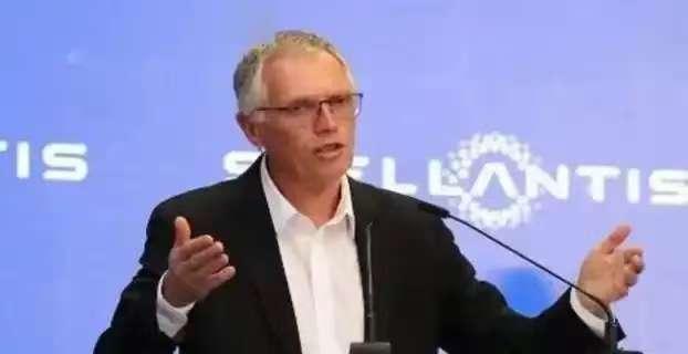 有人问安世破产了谁的损失大？答案很简单，目前安世半导体是100%的中资企业，当初