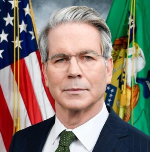 美国财长贝森特表示，特朗普的能源政策使石油和天然气产量达到了有史以来的最高水平，