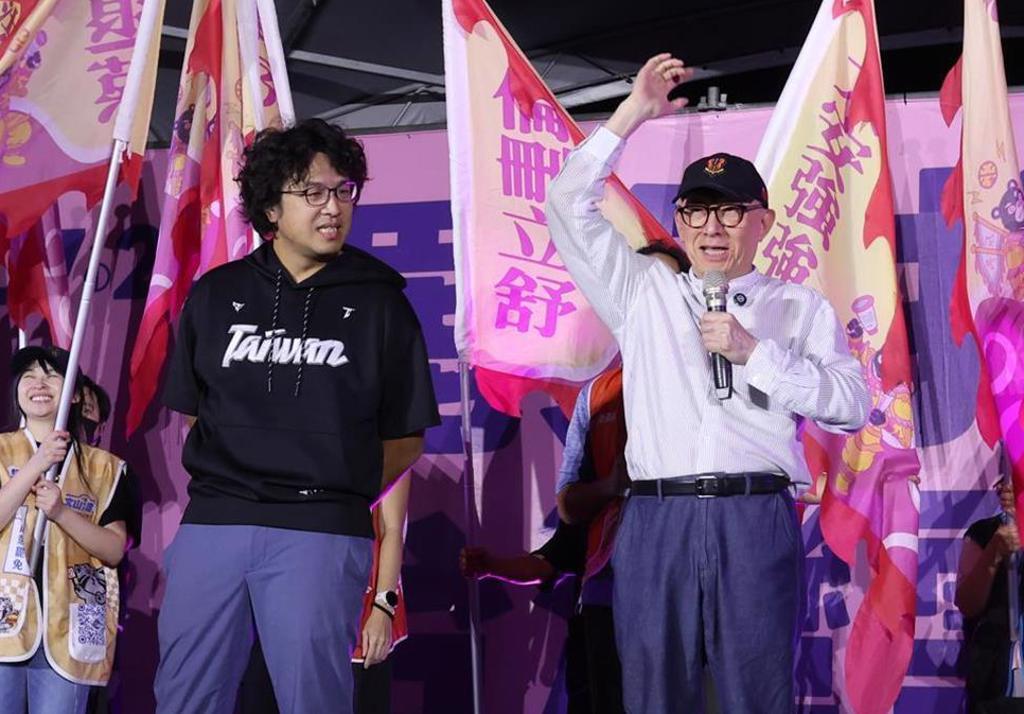 曹兴诚躺平大恶罢始乱终弃 大恶罢24+1：0被完封的效应来得好快！民进党秘