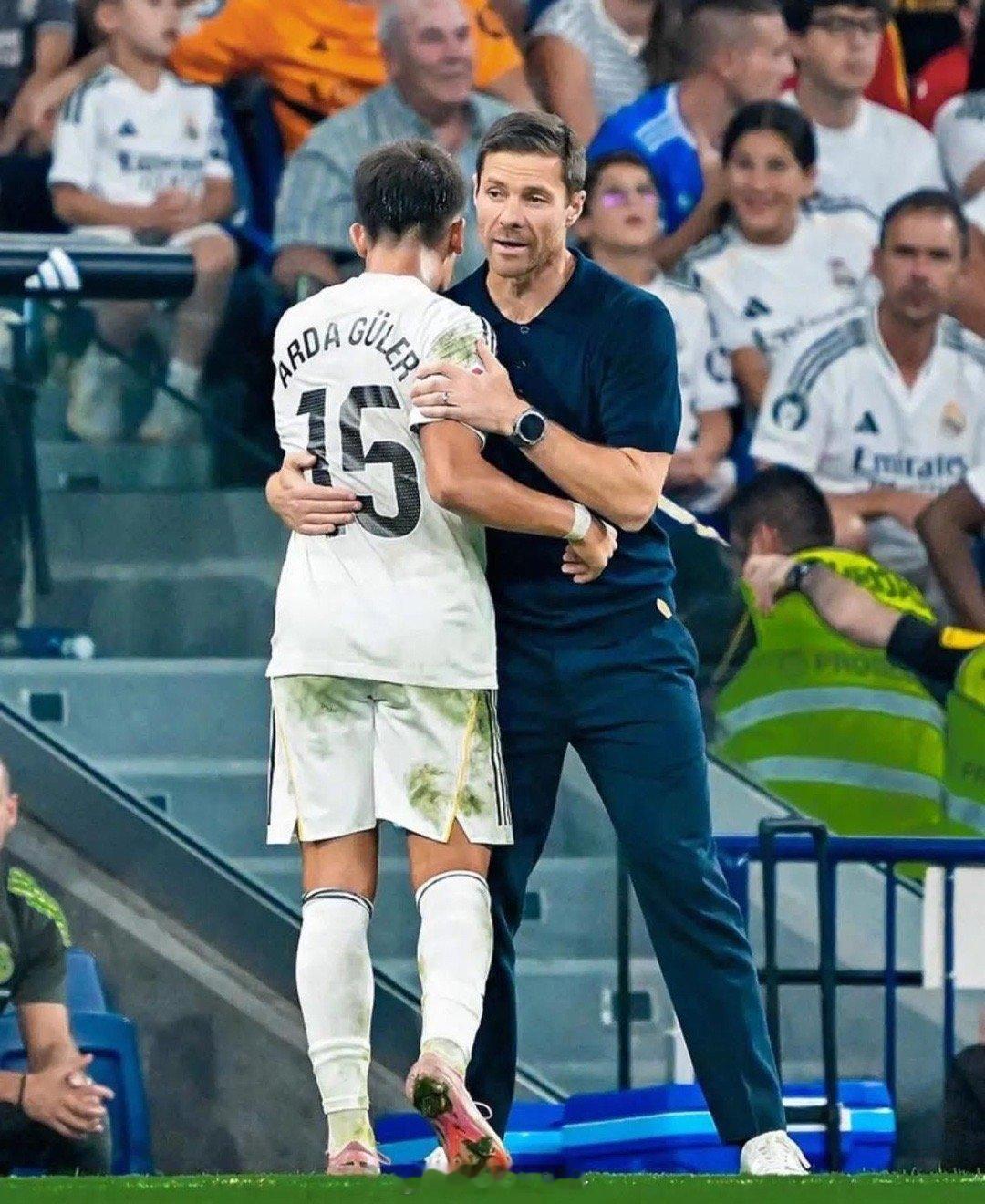 AranchaRodriguez的消息，虽然很多皇马球员对阿隆索的战术理念不认