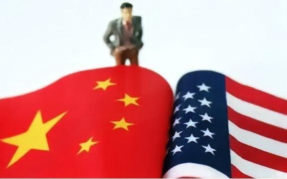 中美开战，只有一种方式可以避免！美国这些年，用尽办法打压中国。经济加关税，