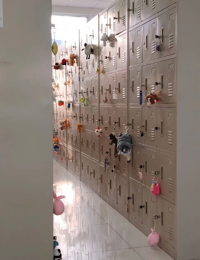 每个柜子都有自己的保护神