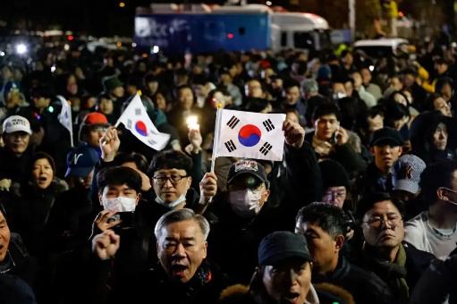 韩国的反华情绪，根本不需要任何人去鼓动，他们自己就会开始反华，之所以会这样，原因