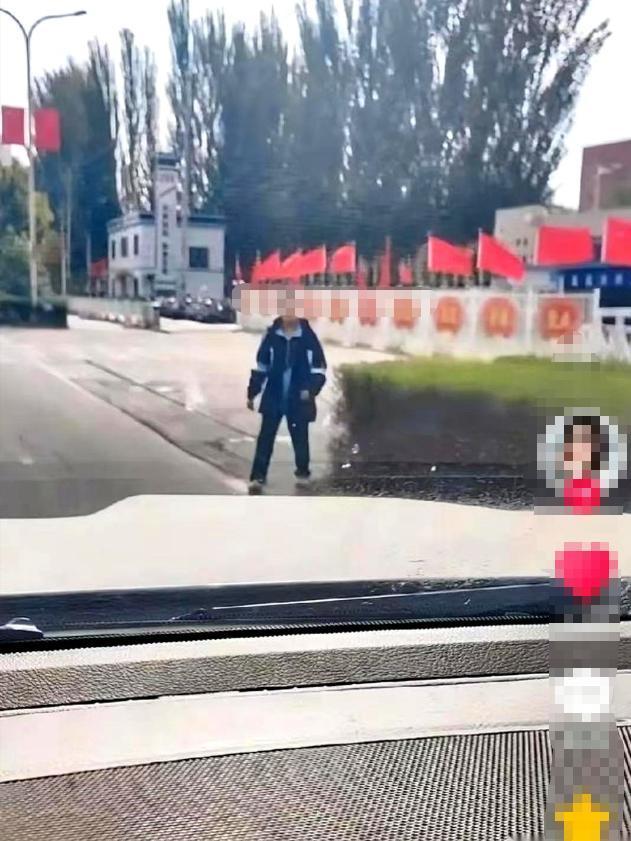 家永远都是孩子可以随时后退的底气！新疆一个高一女孩给她妈妈打了个电话：“妈，我